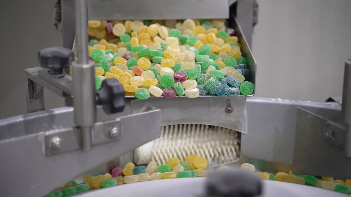 Candy and gummy manufacturing line with stainless steel equipment